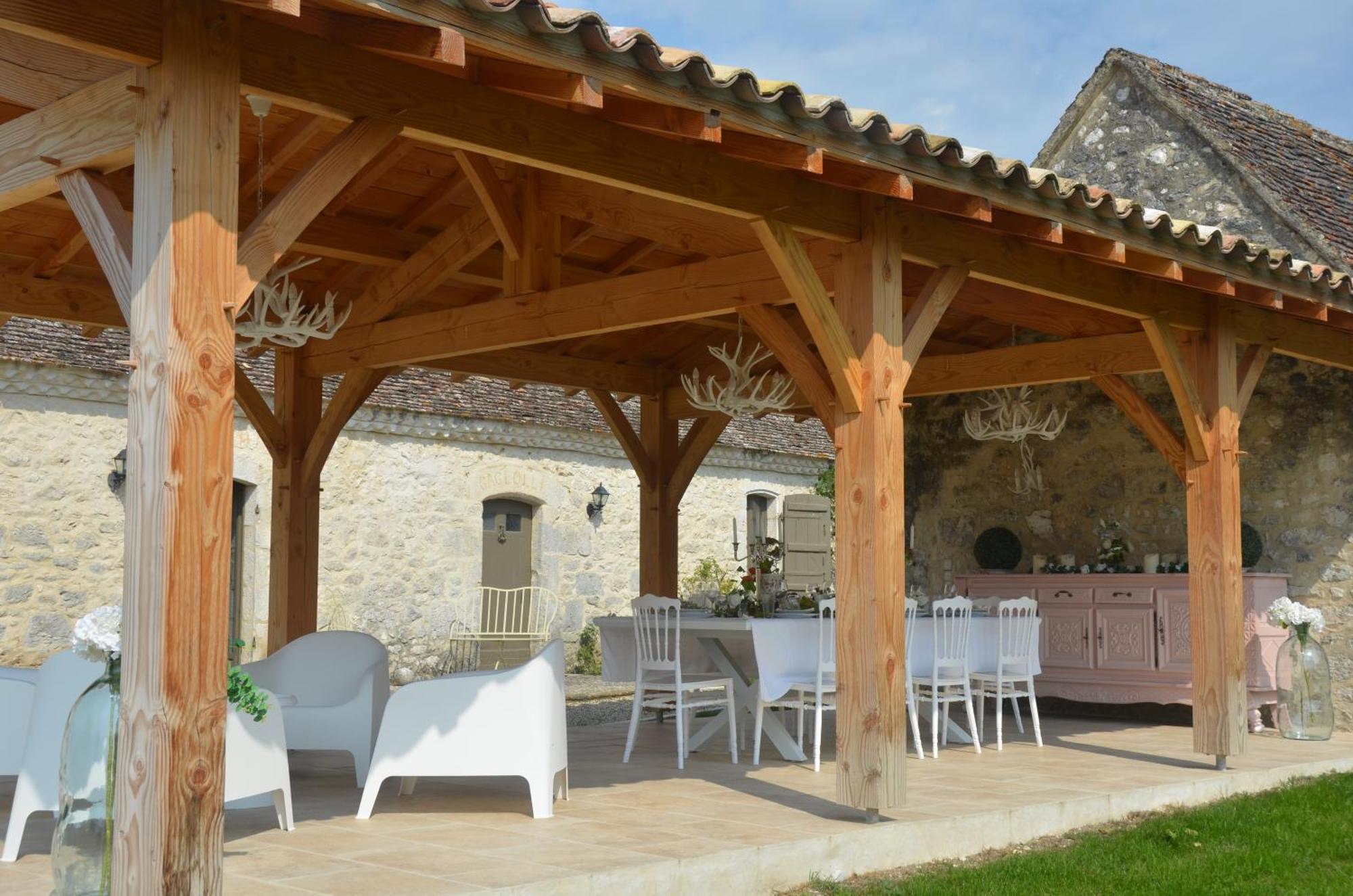 Le Murmure Des Fees Issigeac Exterior photo